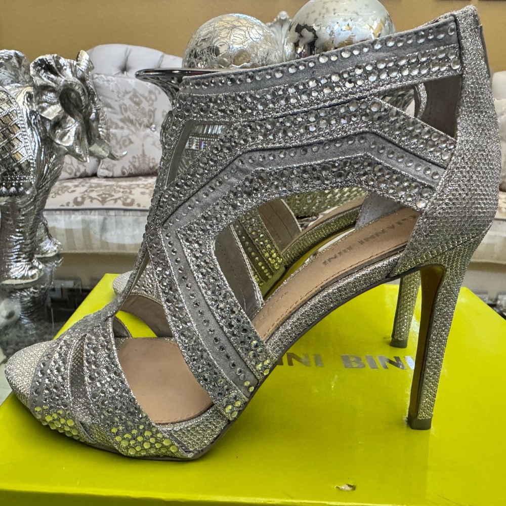 Gianni Bini Glittering Silver Heels